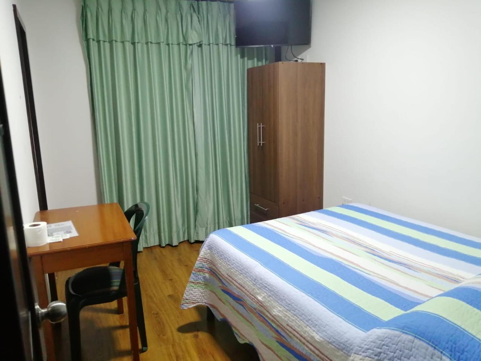 Hostal Pucara Loja Bagian luar foto