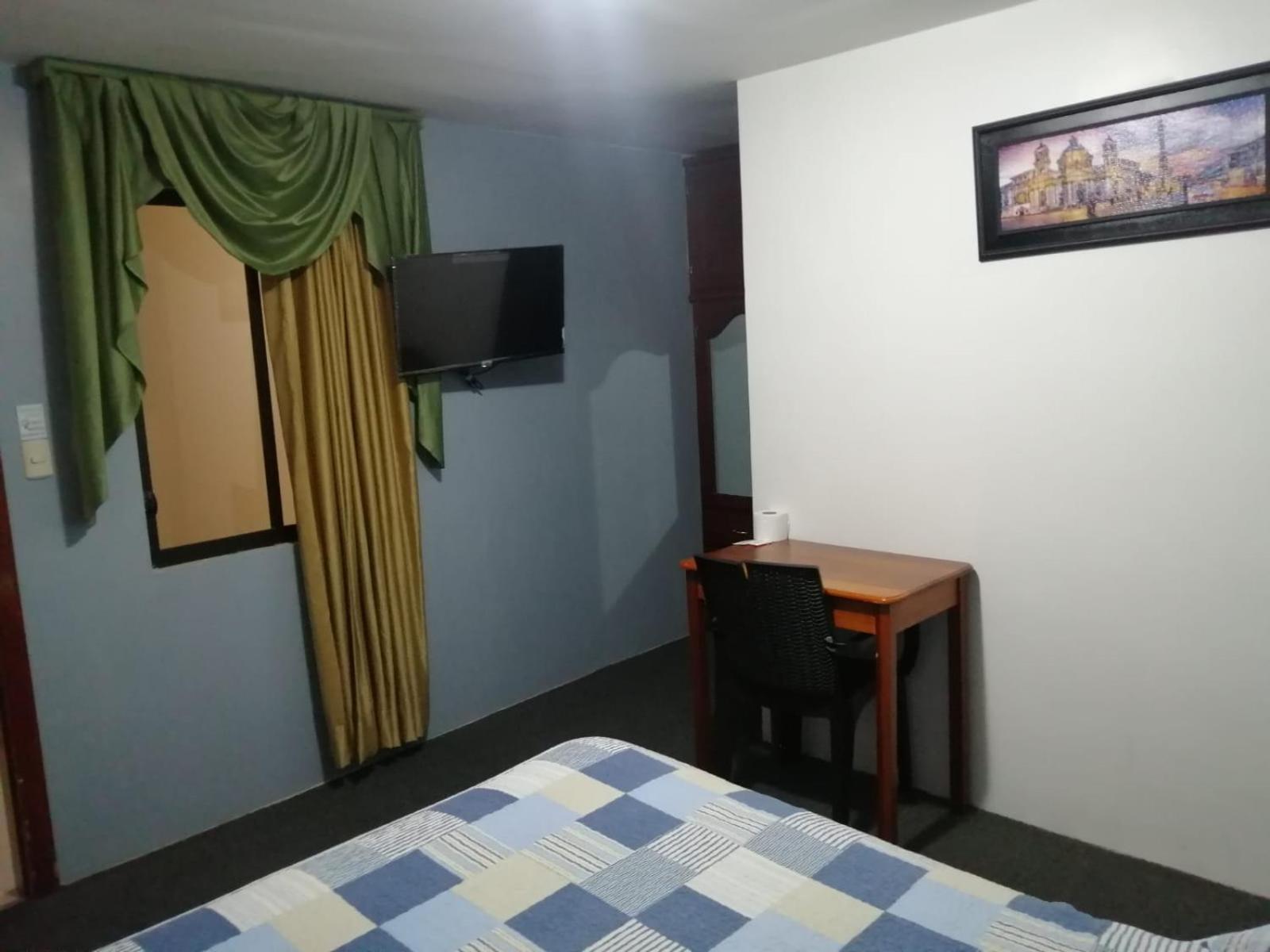Hostal Pucara Loja Bagian luar foto
