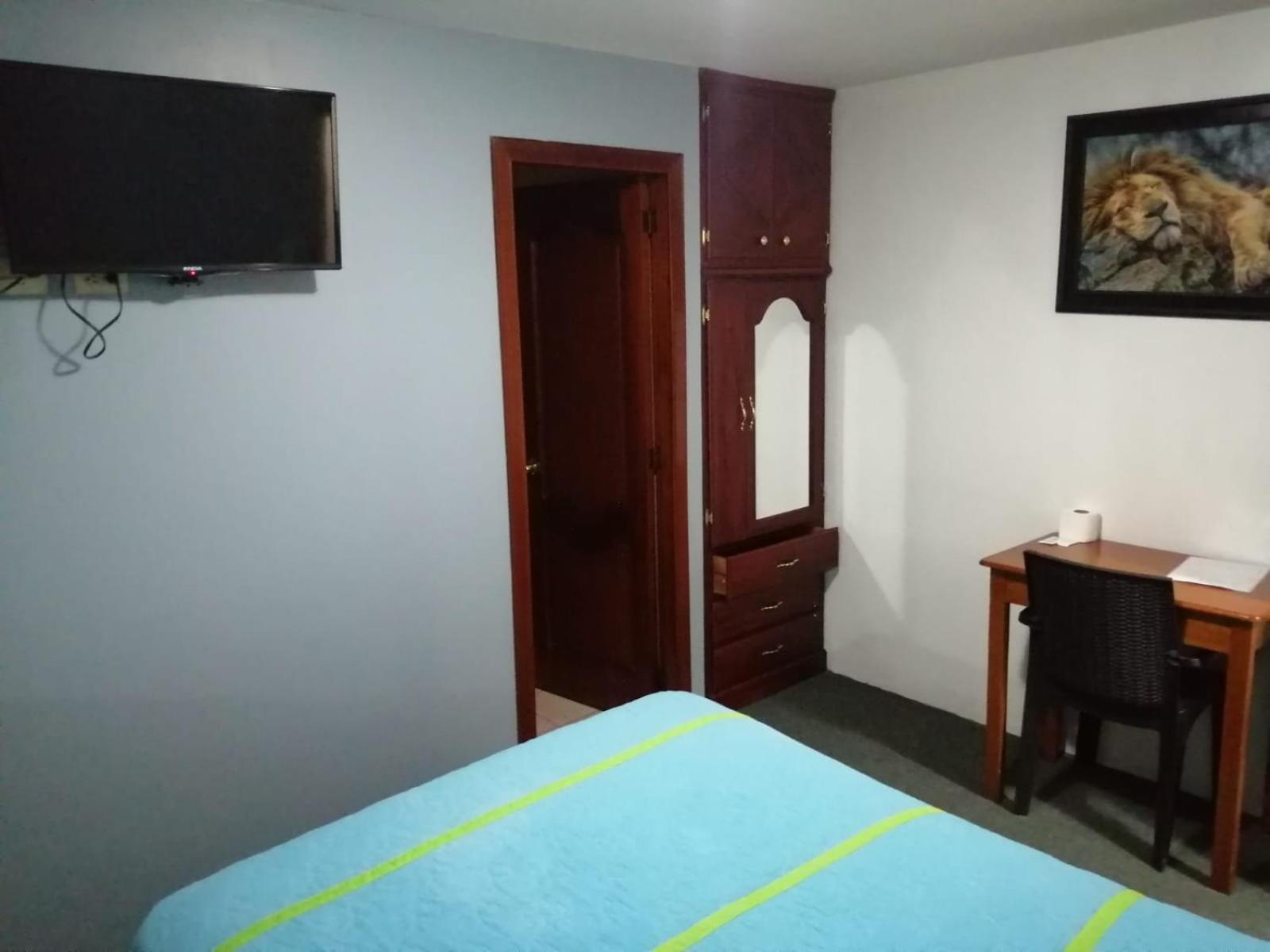 Hostal Pucara Loja Bagian luar foto