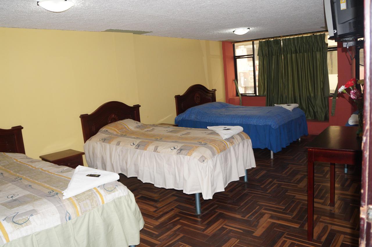 Hostal Pucara Loja Bagian luar foto