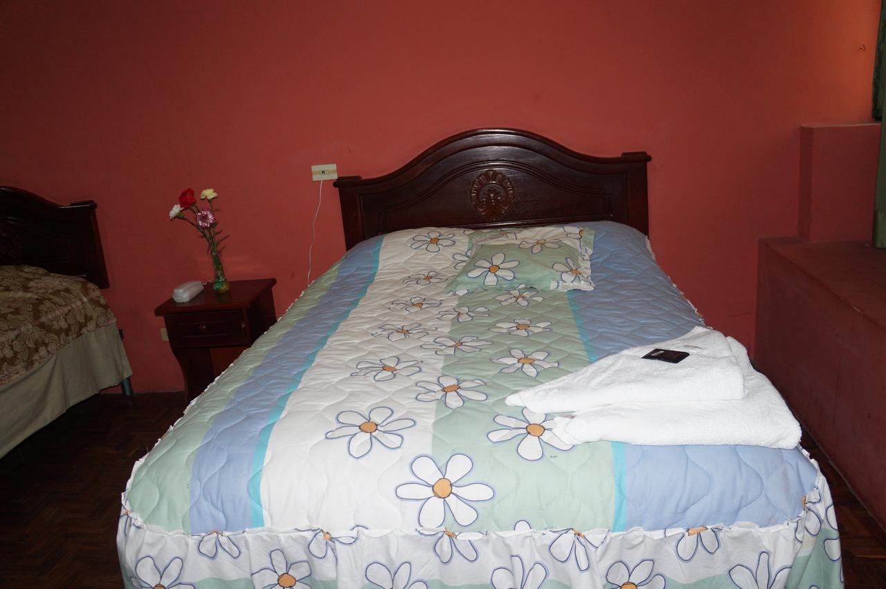 Hostal Pucara Loja Bagian luar foto
