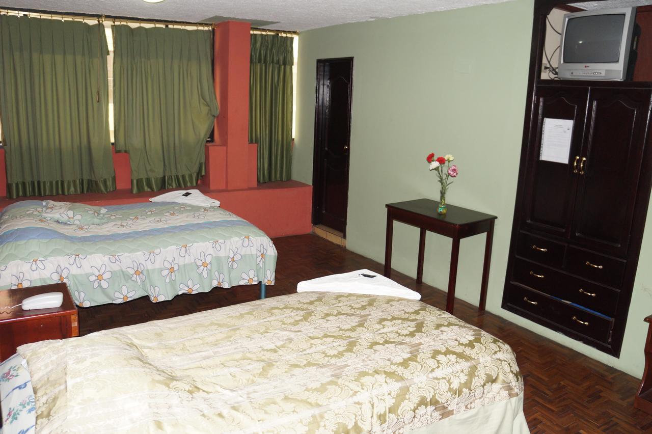Hostal Pucara Loja Bagian luar foto